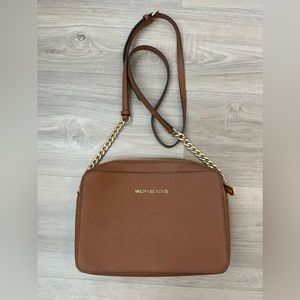 Michael Kors Jet Set Travel East West Crossbody Chain Handbag Clutch Luggage